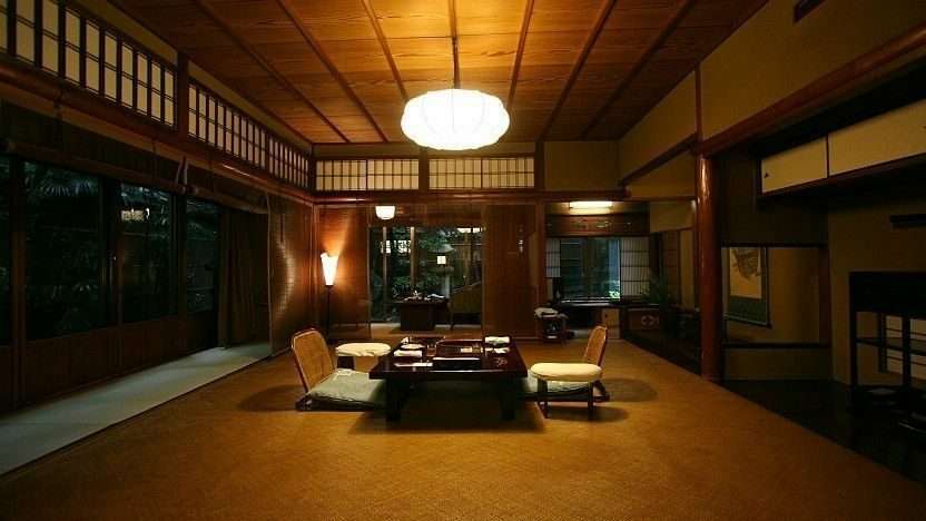 teaching-english-in-japan-experience-ryokan-a-traditional-japanese-home-within-a-peaceful-setting