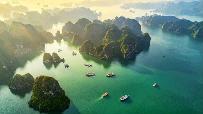 halong-bay-in-vietnam-a-must-visit-place-for-english-teachers